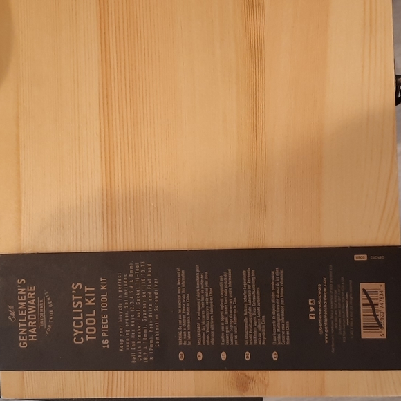 Gentlemen's Hardware Bicycle Tool Kit in Wooden Box - Picture 5 of 7